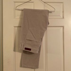 Corduroy jeans with from and back pockets.